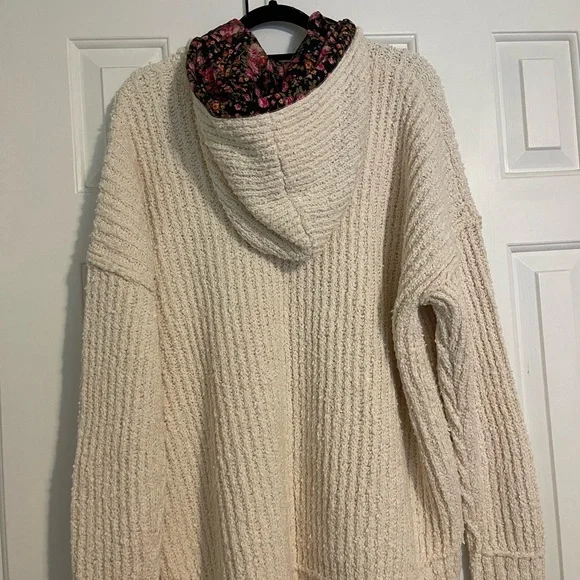 Free People Petals Hoodie NWT - Picture 6 of 11